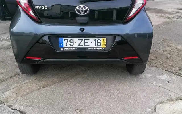 Toyota Aygo 1.0 X-Play Plus MM