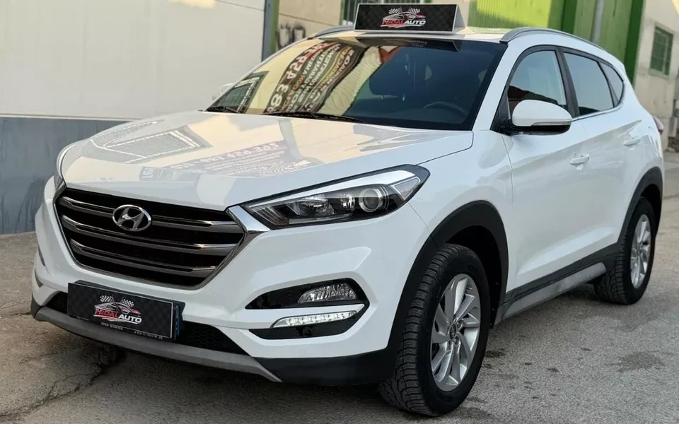 HYUNDAI Tucson Tucson 1.7CRDI BD Tecno Sky 4x2 - 14499€ en Begijar