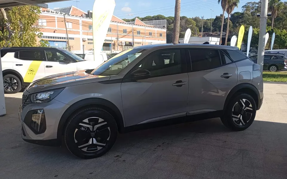 Peugeot 2008 1.2 Hybrid Allure e-DCS6