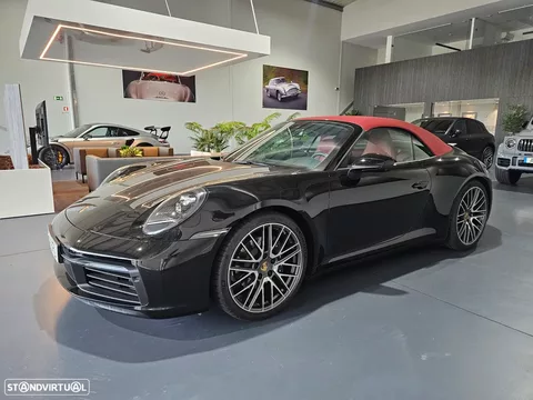 Porsche 911 (992) Carrera Cabriolet PDK