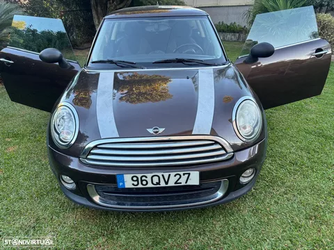 MINI 3 Portas Cooper SD