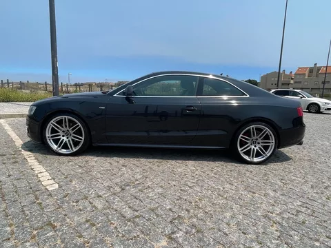 Audi A5 3.0 TDI V6 quattro S-line