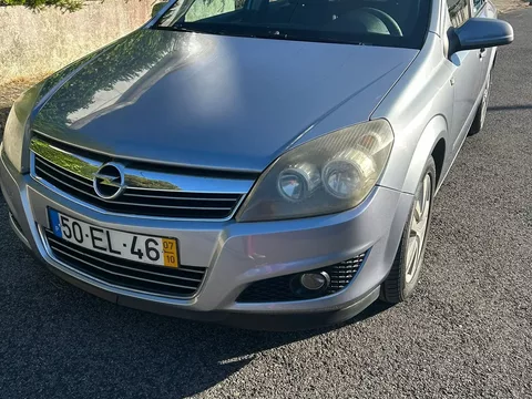 Opel Astra 1.7 CDTi Edition