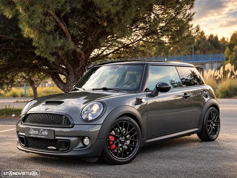 MINI 3 Portas John Cooper Works