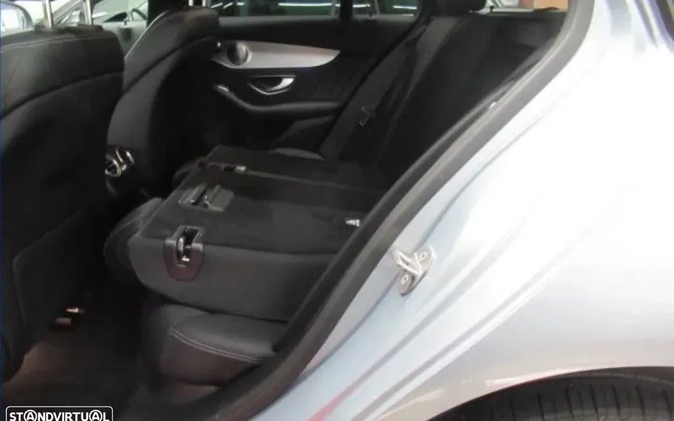 Mercedes-Benz C 220 d Station 9G-TRONIC AMG Line