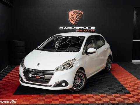 Peugeot 208 1.6 BlueHDi Style