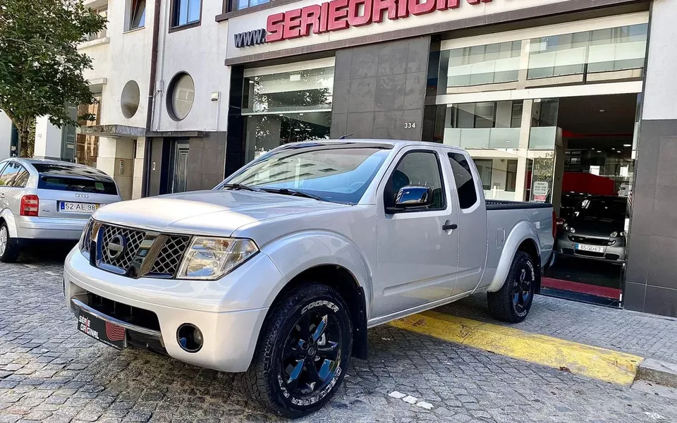 Nissan Navara 2.5 dCi CD LE