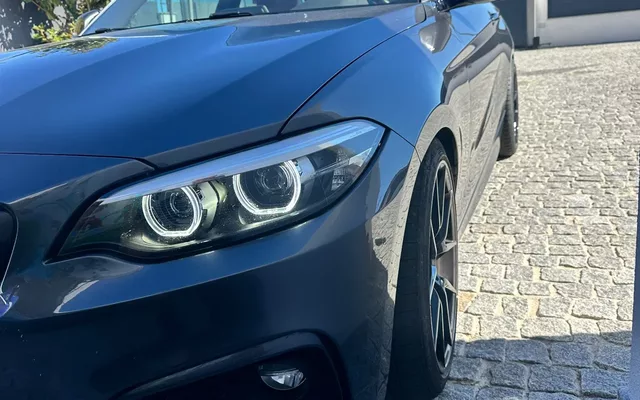 BMW 230