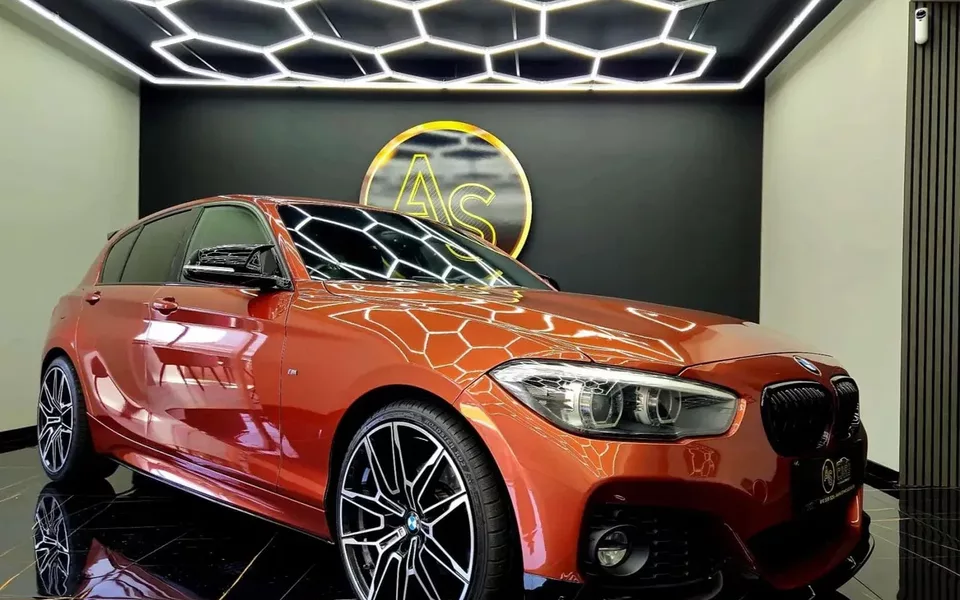 BMW 120