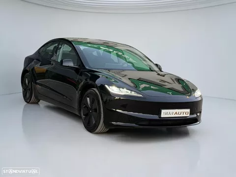 Tesla Model 3 Standard Range Plus RWD