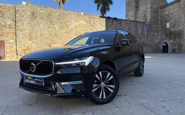 VOLVO XC60 XC60 B4 Core AWD Aut.