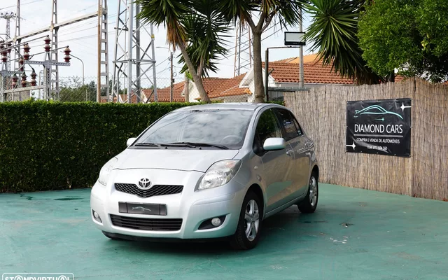 Toyota Yaris 1.0 VVT-i AC Manual
