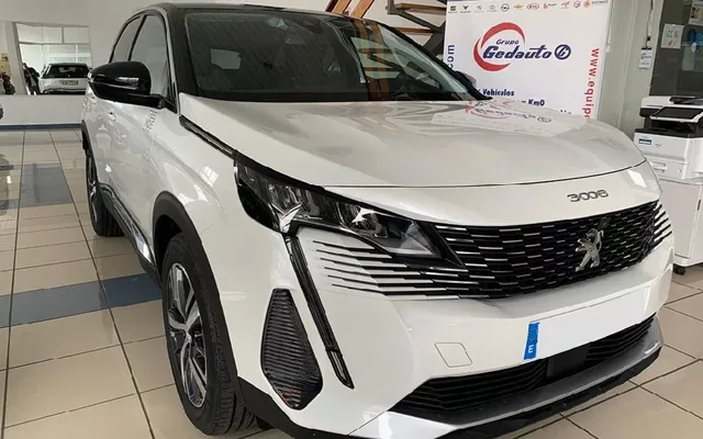 PEUGEOT 3008 SUV 3008 1.5BlueHDi Allure Pack S&S 130