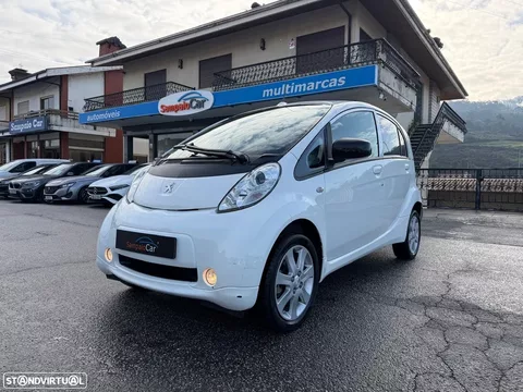Peugeot iOn Standard