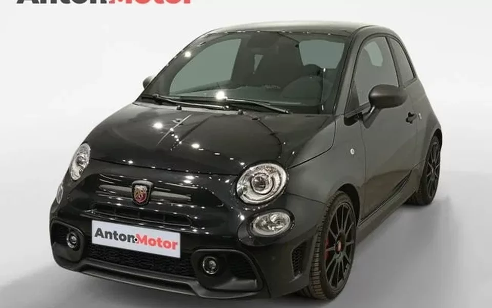 ABARTH 500 695 1.4 16v T-Jet 132kW (180 CV)