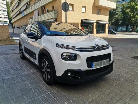 CITROEN C3 C3 1.2 PureTech S&S Shine 83