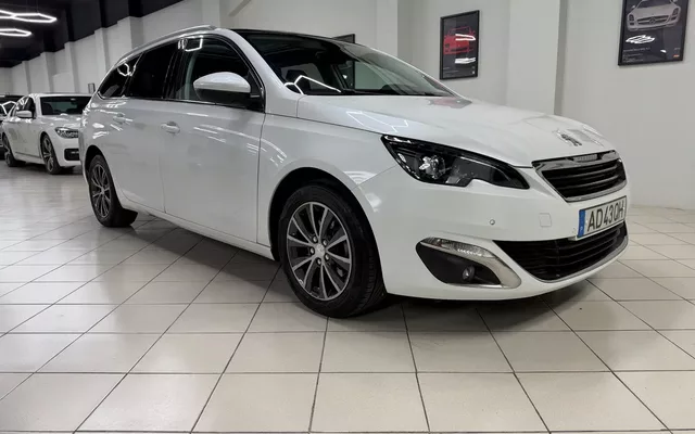 Peugeot 308 SW BlueHDi 120 EAT6 Stop & Start Allure