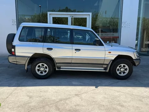 MITSUBISHI Montero Montero Largo 2.8 Tdi GLS Select