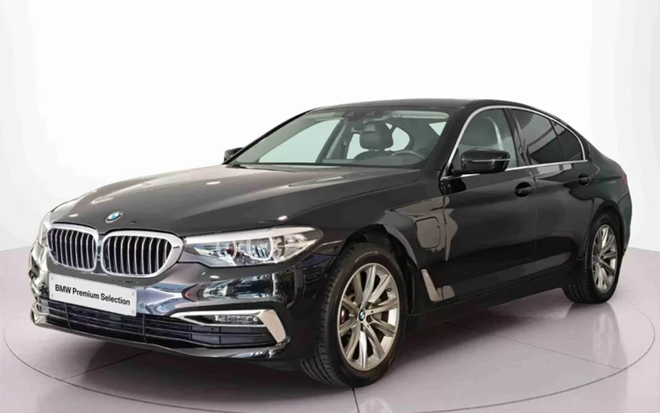 BMW - Série 5 - 530 e iPerformance Line Luxury