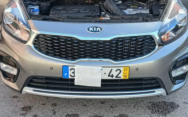 Kia Carens 1.7 CRDi ISG TX