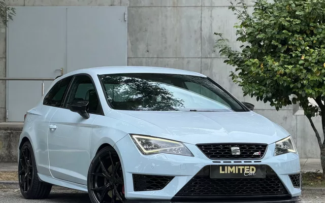 SEAT Leon 2.0 TSI Cupra DSG S/S