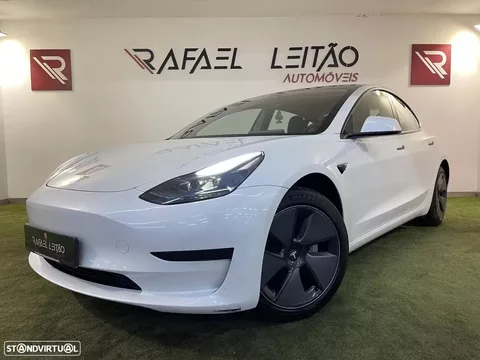 Tesla Model 3 Tração Traseira Premium