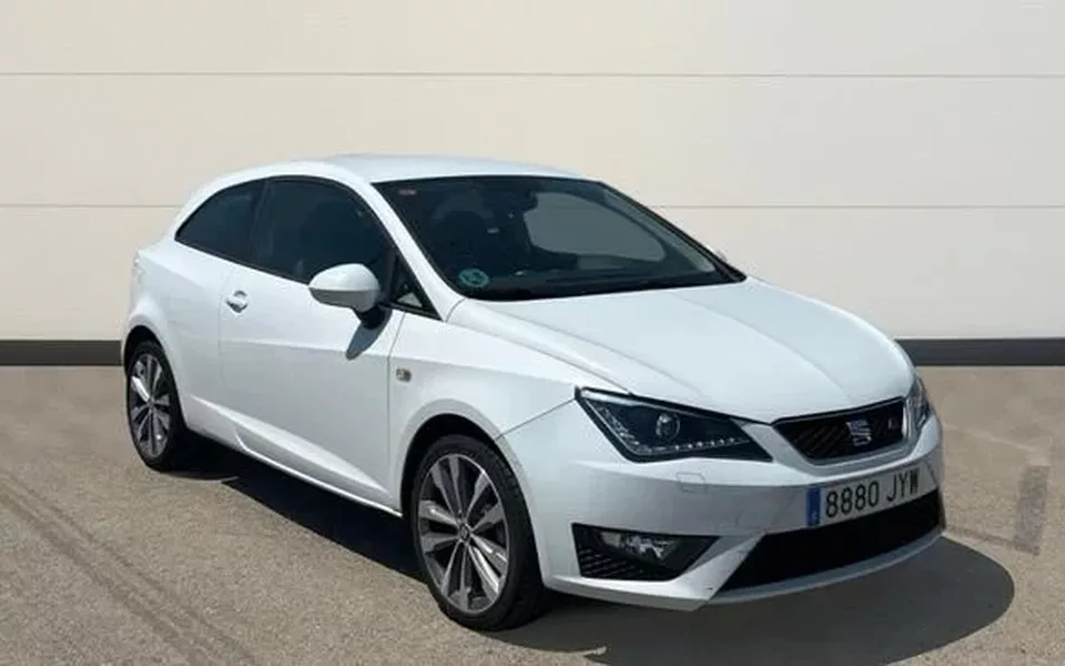 SEAT Ibiza 1.0 TSI 110 PS FR SC 110 3P