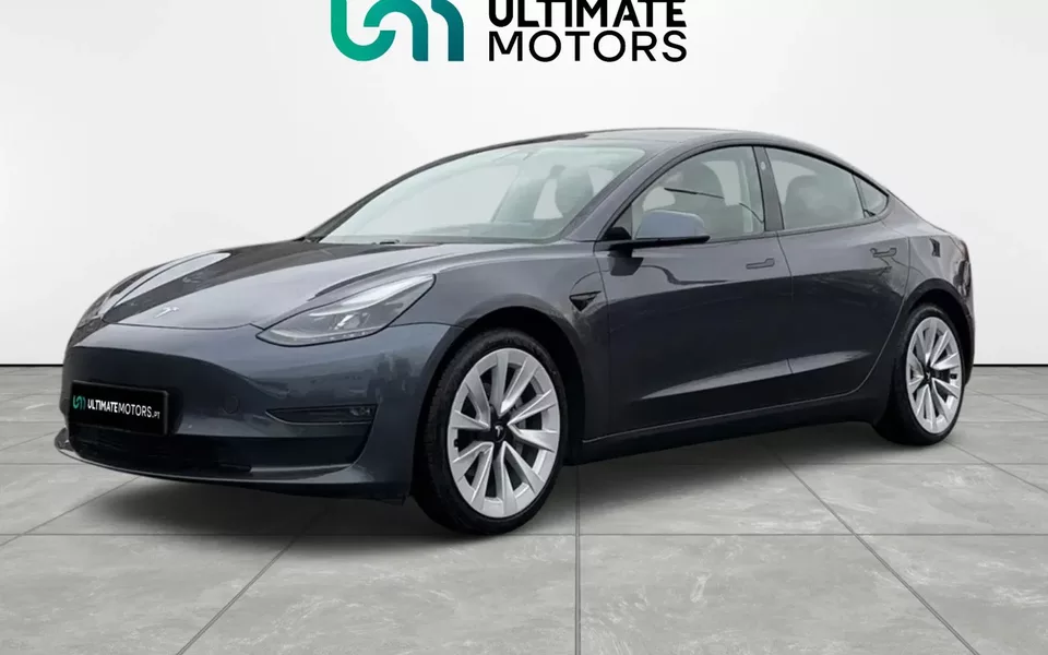 Tesla Model 3 Tração Traseira