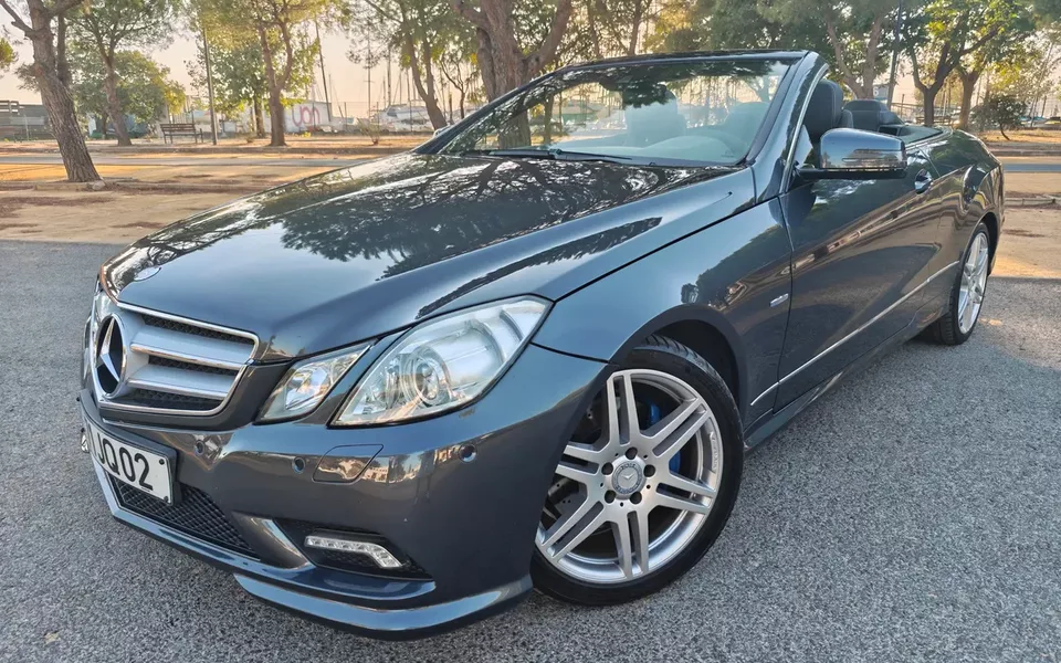 Mercedes-Benz E 350 CGi Avantgarde BlueEfficiency Auto
