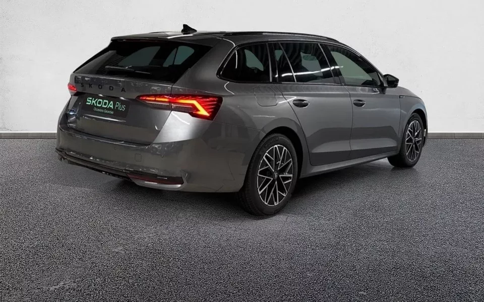 SKODA OCTAVIA Combi 2.0 TDI 150 ch SCR DSG7 Sportline