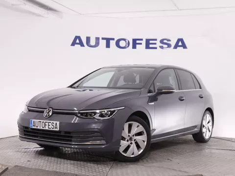 Volkswagen Golf 1.5 eTSI STYLE AUTO 150CV 5P # NAVY,CAMARA TRASERA,FAROS LED