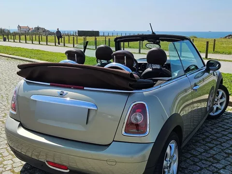 MINI Cabrio Cooper
