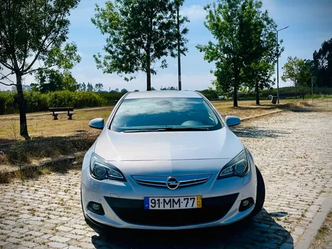 Opel Astra GTC 2.0 CDTi S/S