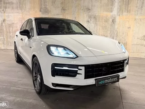 Porsche Cayenne Coupé E-Hybrid Black Edition