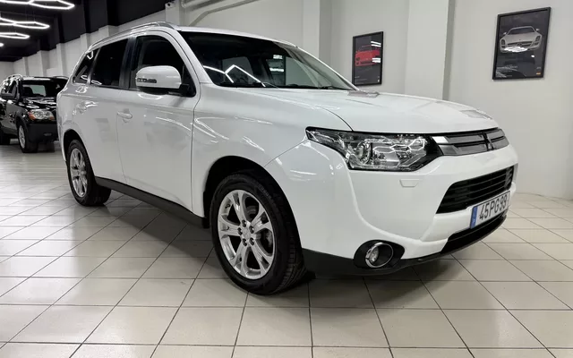 Mitsubishi Outlander 2.2 DI-D Intense
