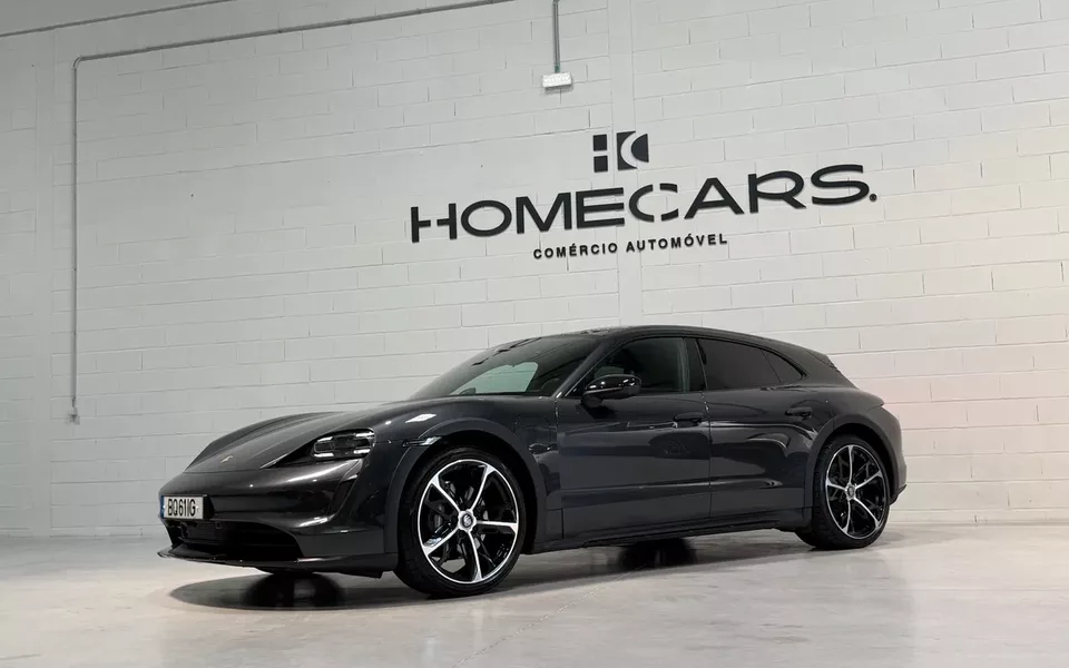 Porsche Taycan Cross Turismo
