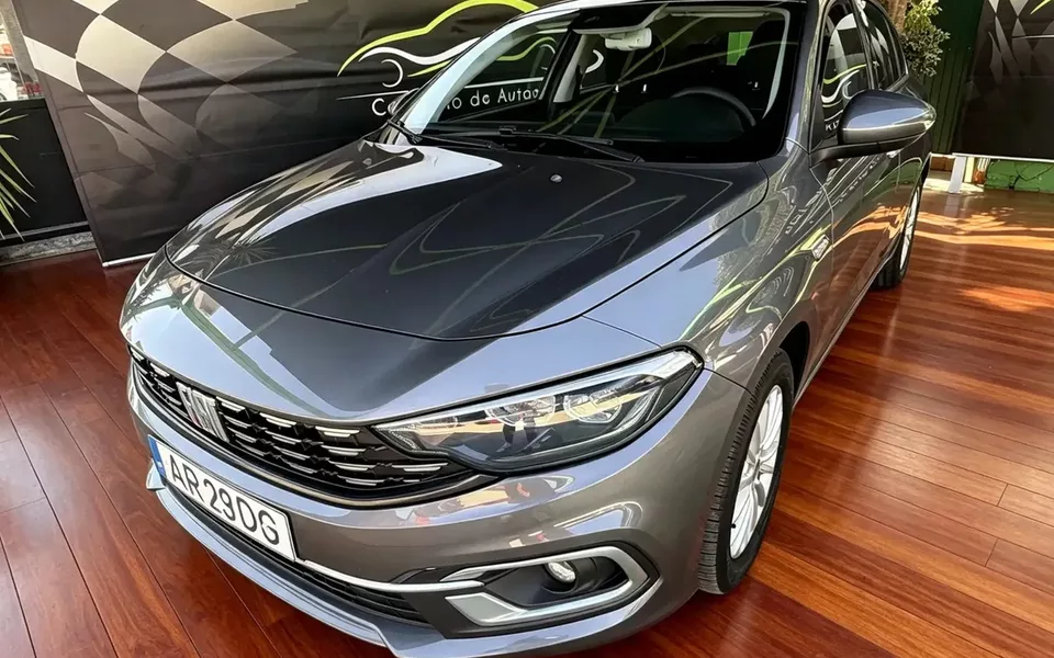 Fiat Tipo Station Wagon 1.3 M-Jet Lounge Tech