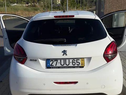 Peugeot 208 1.2 PureTech Style