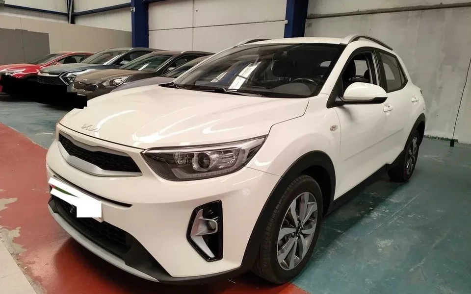 KIA Stonic 1.0 T-GDi 74kW (100CV) MHEV iMT Concept