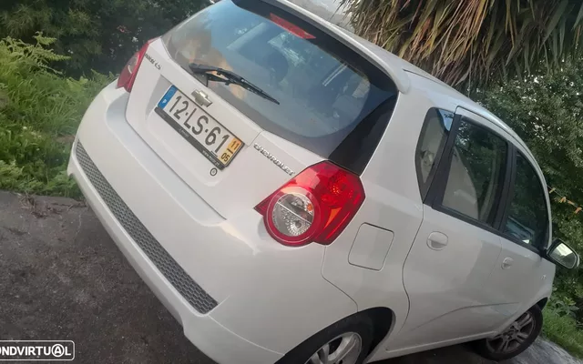 Chevrolet Aveo 1.2 L Bi-Fuel