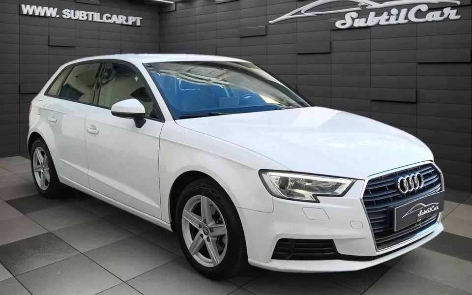 Audi A3 Sportback 30 TFSI Design