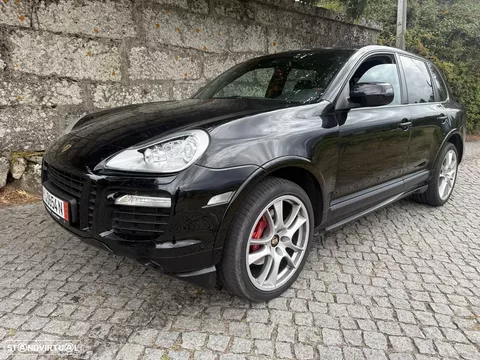Porsche Cayenne GTS