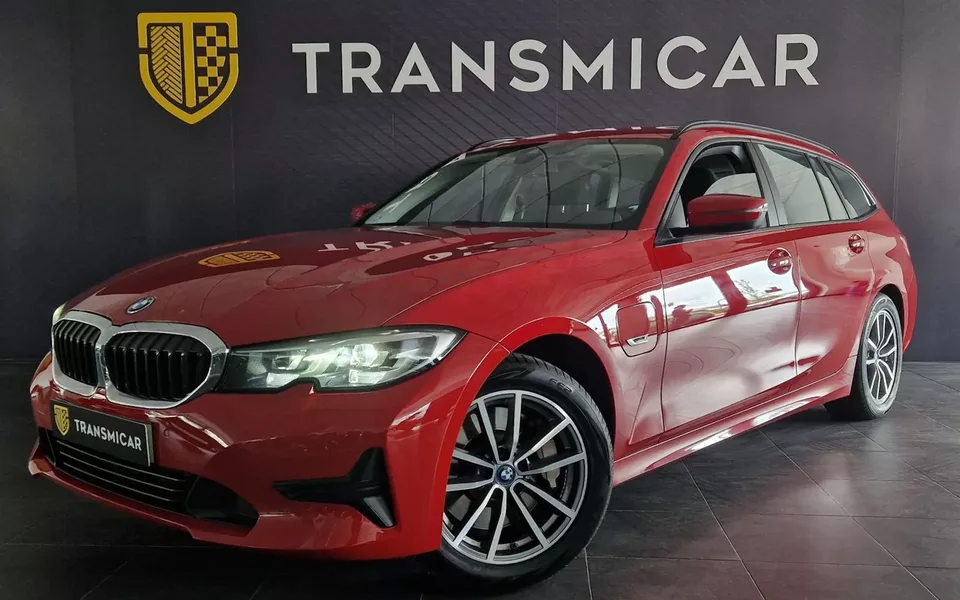 BMW 330