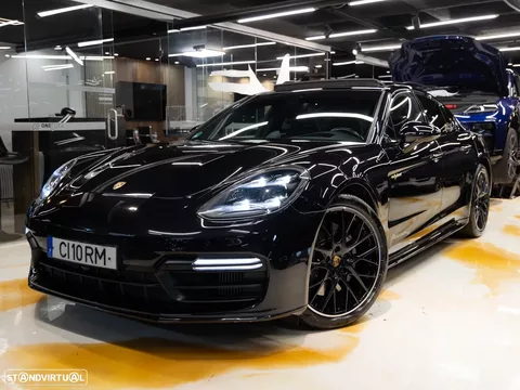 Porsche Panamera 4 E-Hybrid 10 Years Edition