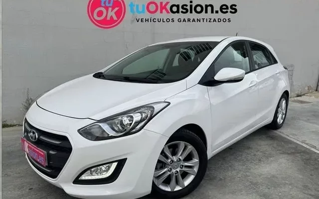 HYUNDAI i30 i30 1.6CRDi Tecno S - 7500€ en Zamora