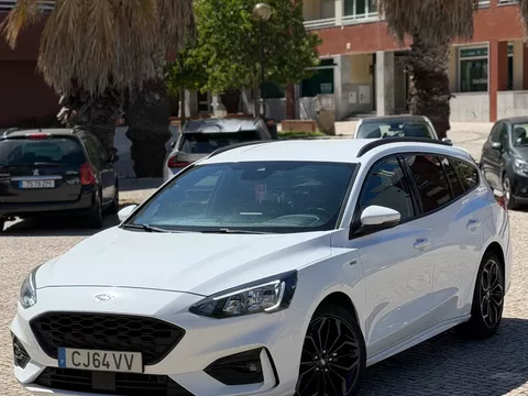 Ford Focus 1.0 EcoBoost Hybrid ACTIVE