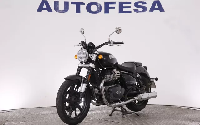 Royal Enfield SUPERMETEOR 650 SUPERMETEOR 650 47CV ABS FAROS LED