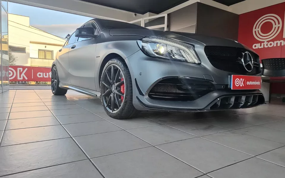 Mercedes-Benz A 45 AMG 4Matic Speedshift 7G-DCT