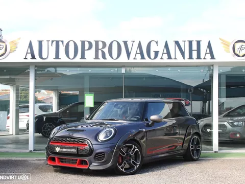 MINI 3 Portas John Cooper Works GP Aut.