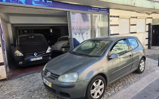 VW Golf 1.6 FSi Sport